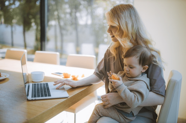 LEGIT Ways to Make Money As a Stay At Home Mom 2023
