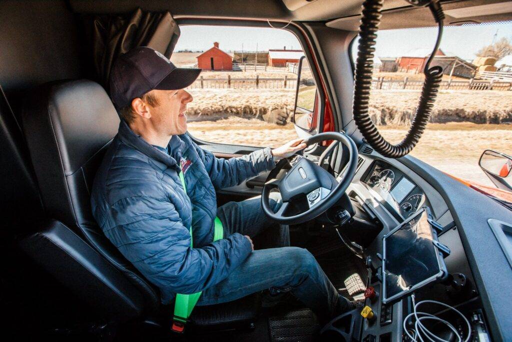 How Much Money Can You Make as a Dump Truck Driver?