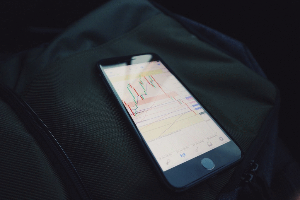How to Make Money on Stash in 2025